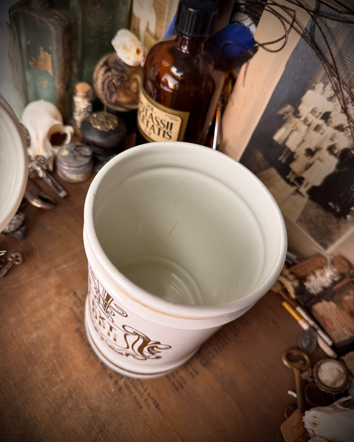 Ceramic & Gold Leaf Opii Apothecary